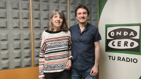 O investigador Mario Pansera e Peque González do colectivo "De vella a bella" A 10ª Conferencia Internacional de Decrecemento e a 15ª Conferencia da Sociedade Europea de Economía Ecolóxica (ESEE) terán lugar na cidade de Pontevedra do 18 ao 21 de xuño de 2024