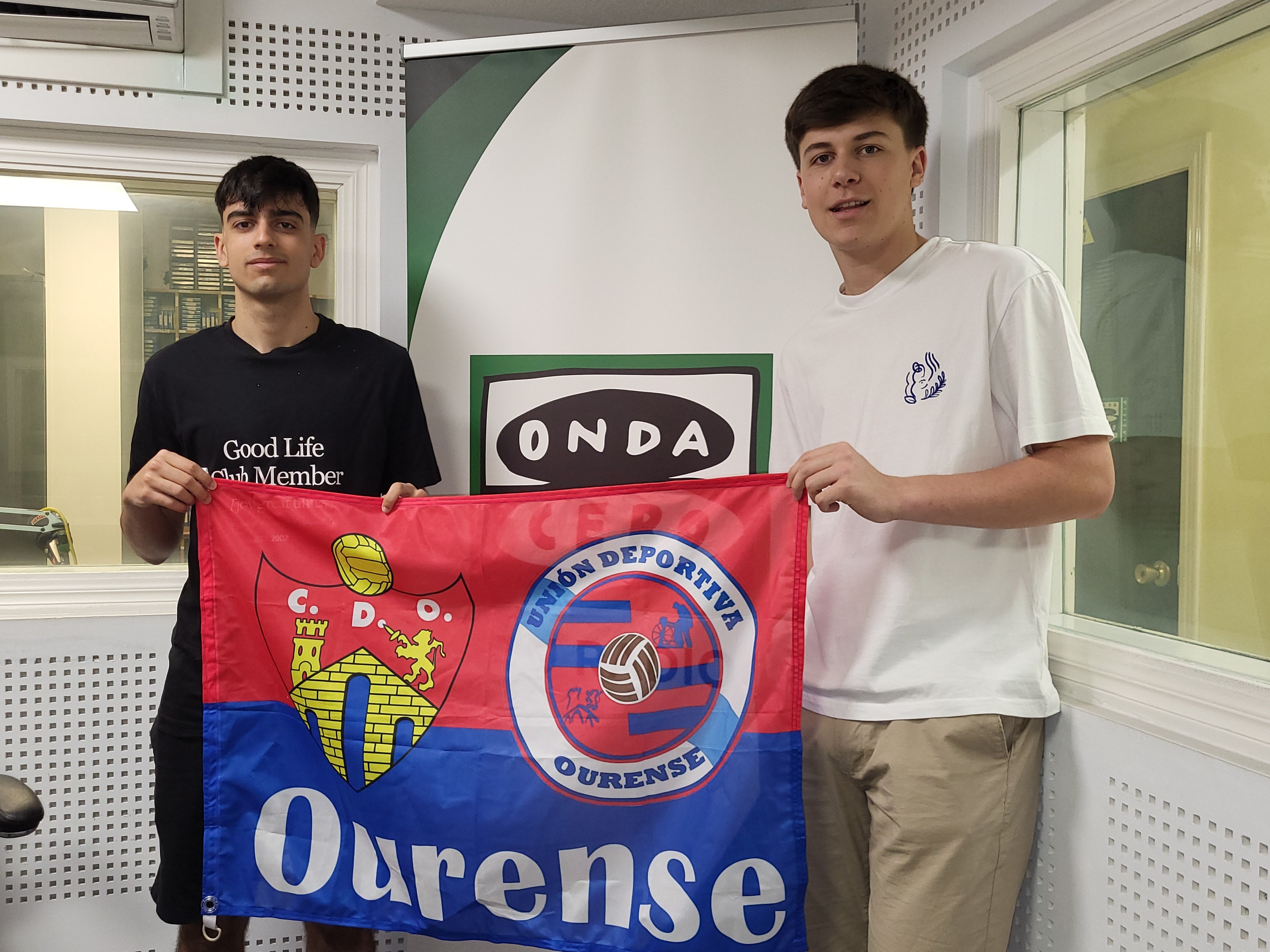 Martín Rois e Miguel Gil crearon unha conta de información para os seguidores do Ourense Martín Rois e Miguel Gil crearon unha conta de información para os seguidores do Ourense
