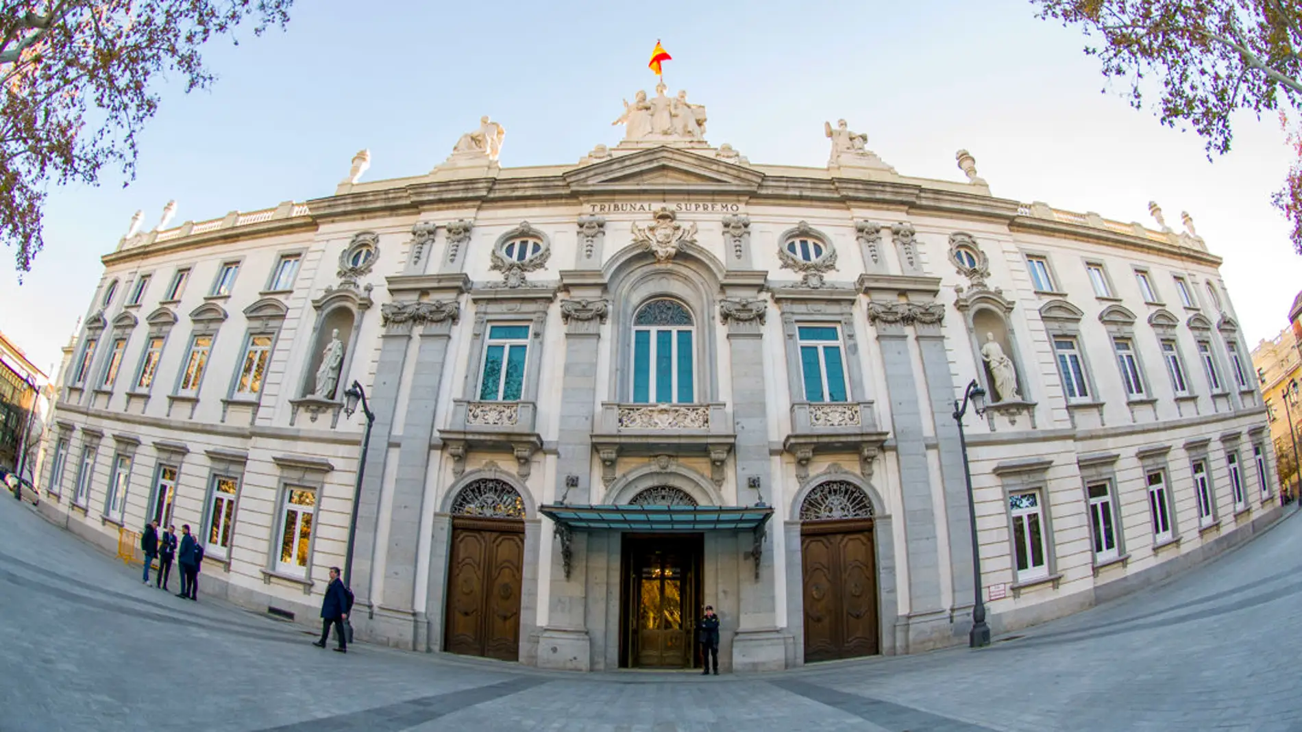 Vista de la fachada del Tribunal Supremo. EFE/Fernando Villar