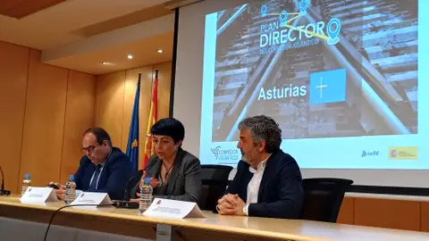 José Antonio Sebastián, Marta Serrano y Alejandro Calvo. José Antonio Sebastián, Marta Serrano y Alejandro Calvo