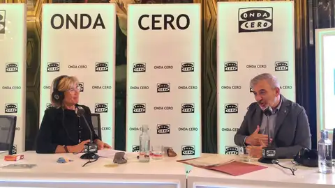 Jaume Collboni durante su entrevista en 'Julia en la Onda' Jaume Collboni durante su entrevista en 'Julia en la Onda'