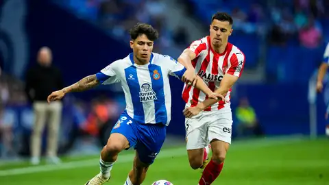 El Espanyol elimina al Sporting y peleará con el Oviedo por el ascenso El Espanyol elimina al Sporting y peleará con el Oviedo por el ascenso