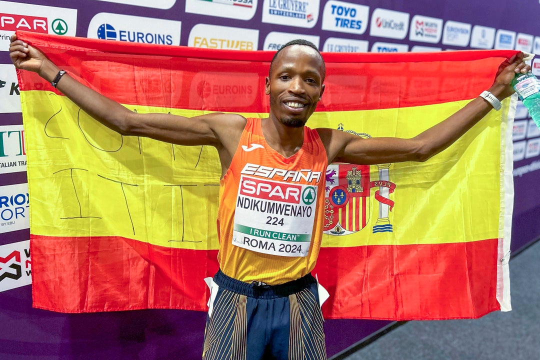 Ndikumwenayo se cuelga el bronce en los 10.000 metros Ndikumwenayo se cuelga el bronce en los 10.000 metros