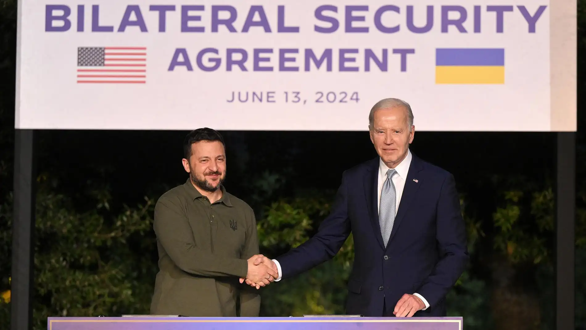 Biden y Zelenski firman en la cumbre del G7 un acuerdo bilateral de seguridad.