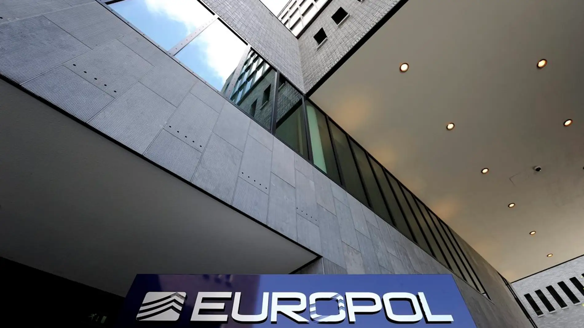 Vista exterior parcial de la sede de la Europol, en La Haya, Holanda./ EFE/Lex van Lieshout