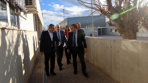 Visita del conseller de Educaci&oacute;n al IES Pere Mar&iacute;a el pasado noviembre de 2023