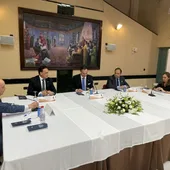 Reunión con el consejero José Carlos Gómez Villamandos Reunión con el consejero José Carlos Gómez Villamandos