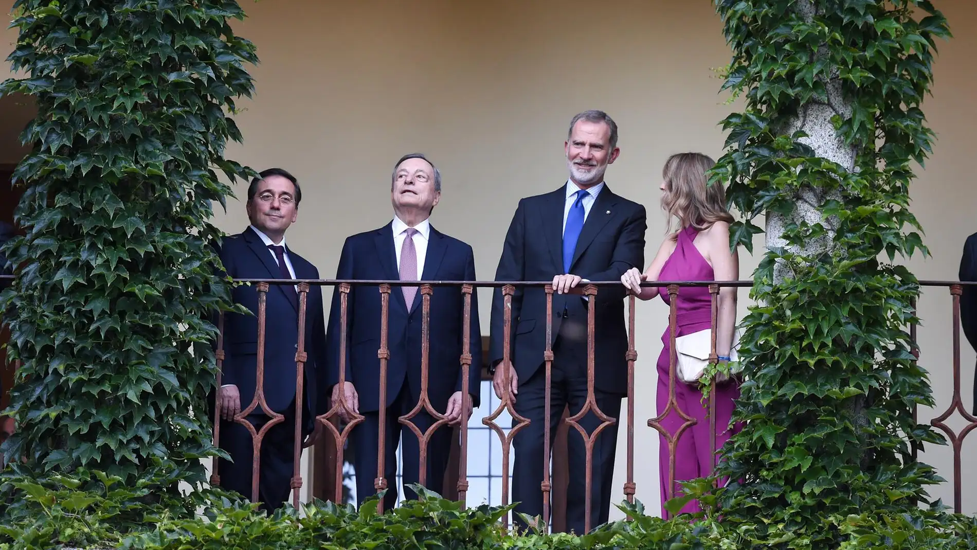 El Rey Felipe VI ofrece una cena de bienvenida en Yuste con motivo de la entrega del Premio Carlos V a Mario Draghi este viernes