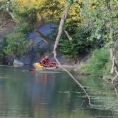 Buscan a un menor desaparecido mientras se bañaba en el río Júcar en Alzira (Valencia)