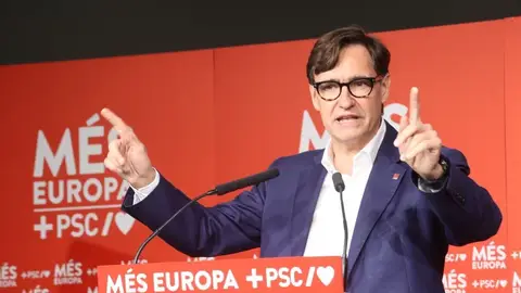 El secretario del PSC, Salvador Illa, durante un mitin Salvador Illa asegura que el Gobierno responderá a la "singularidad" de Cataluña en la financiación
