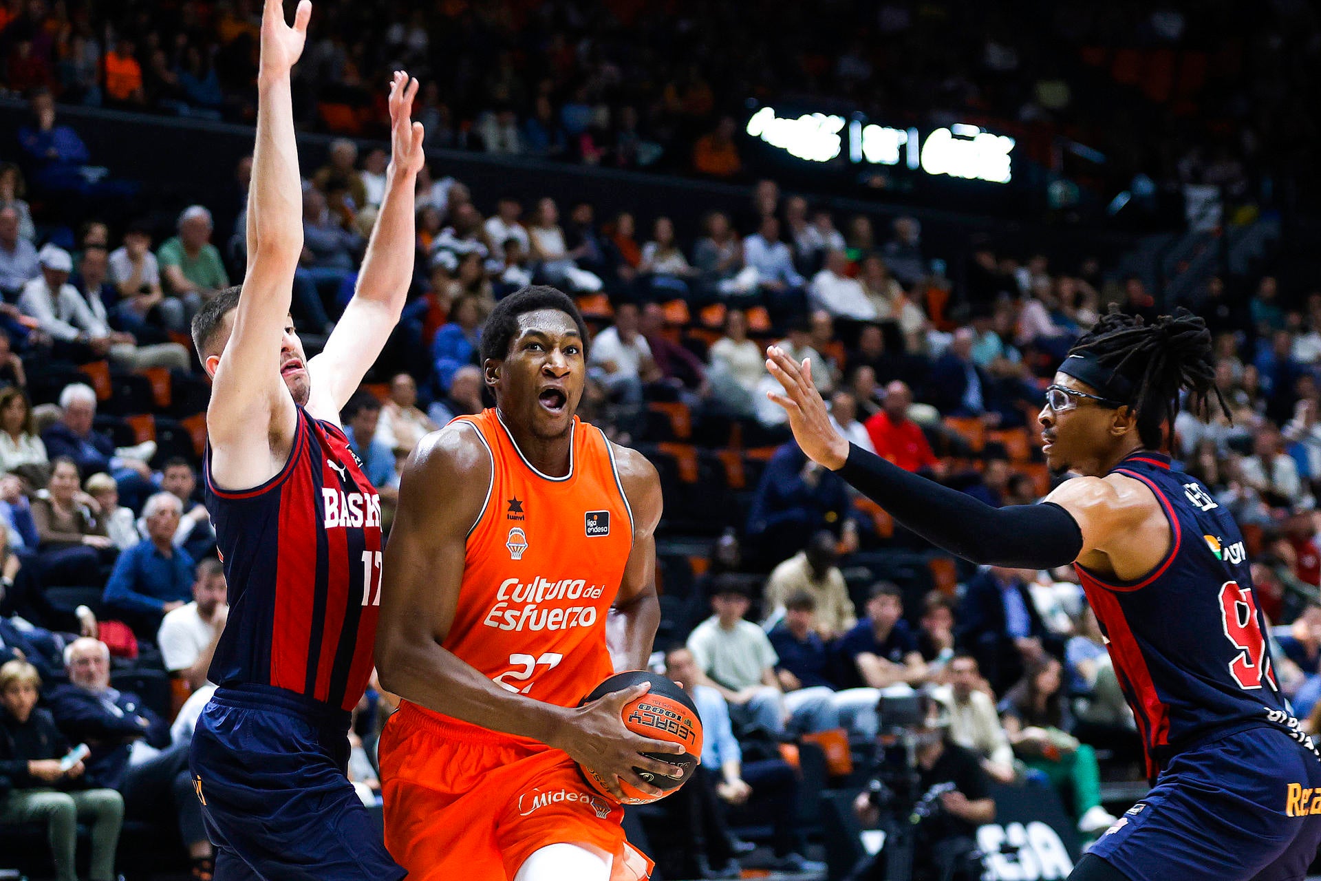 Valencia Basket, pendiente de la Euroliga para la confección definitiva de la plantilla 24-25 Valencia Basket, pendiente de la Euroliga para la confección definitiva de la plantilla 24-25