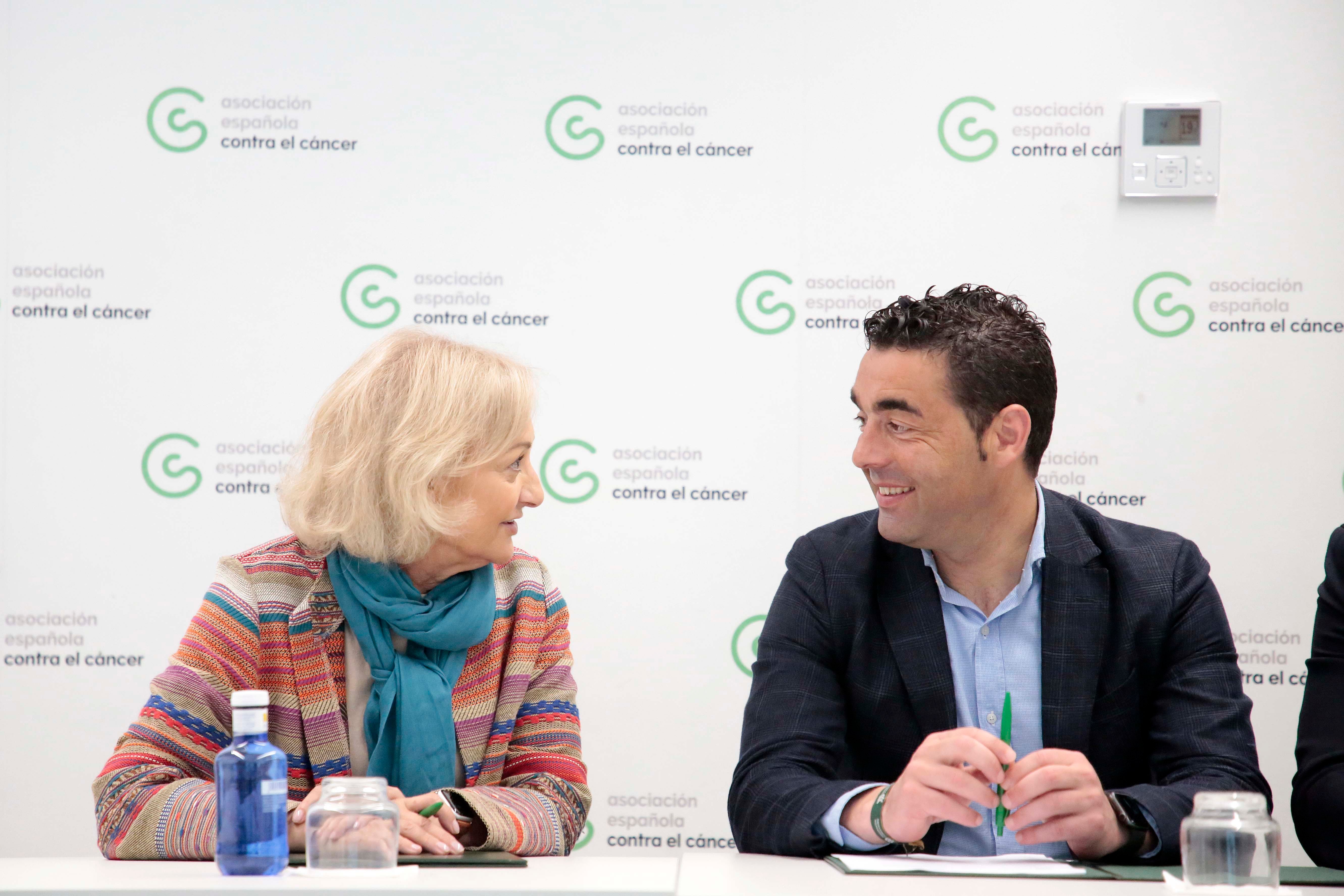 A Deputación colabora coa AECC en Pontevedra A Deputación colabora coa AECC en Pontevedra