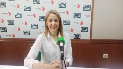 Cristina Maestre en los estudios en Onda Cero Ciudad Real