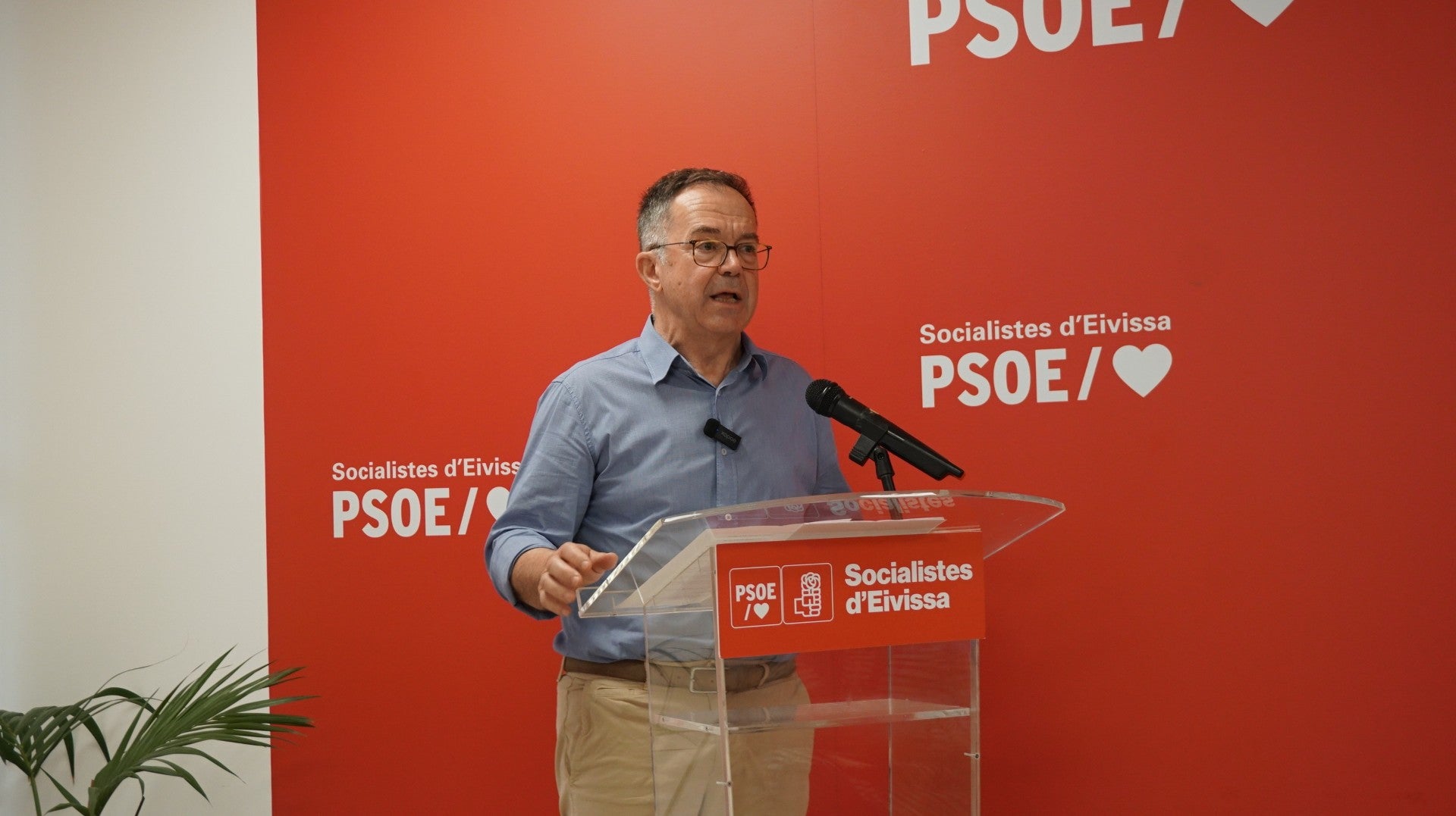 Josep Marí Ribas, Agustinet, deja la política y todos sus cargos en la Federación Socialista de Ibiza Josep Marí Ribas, Agustinet, deja la política y todos sus cargos en la Federación Socialista de Ibiza