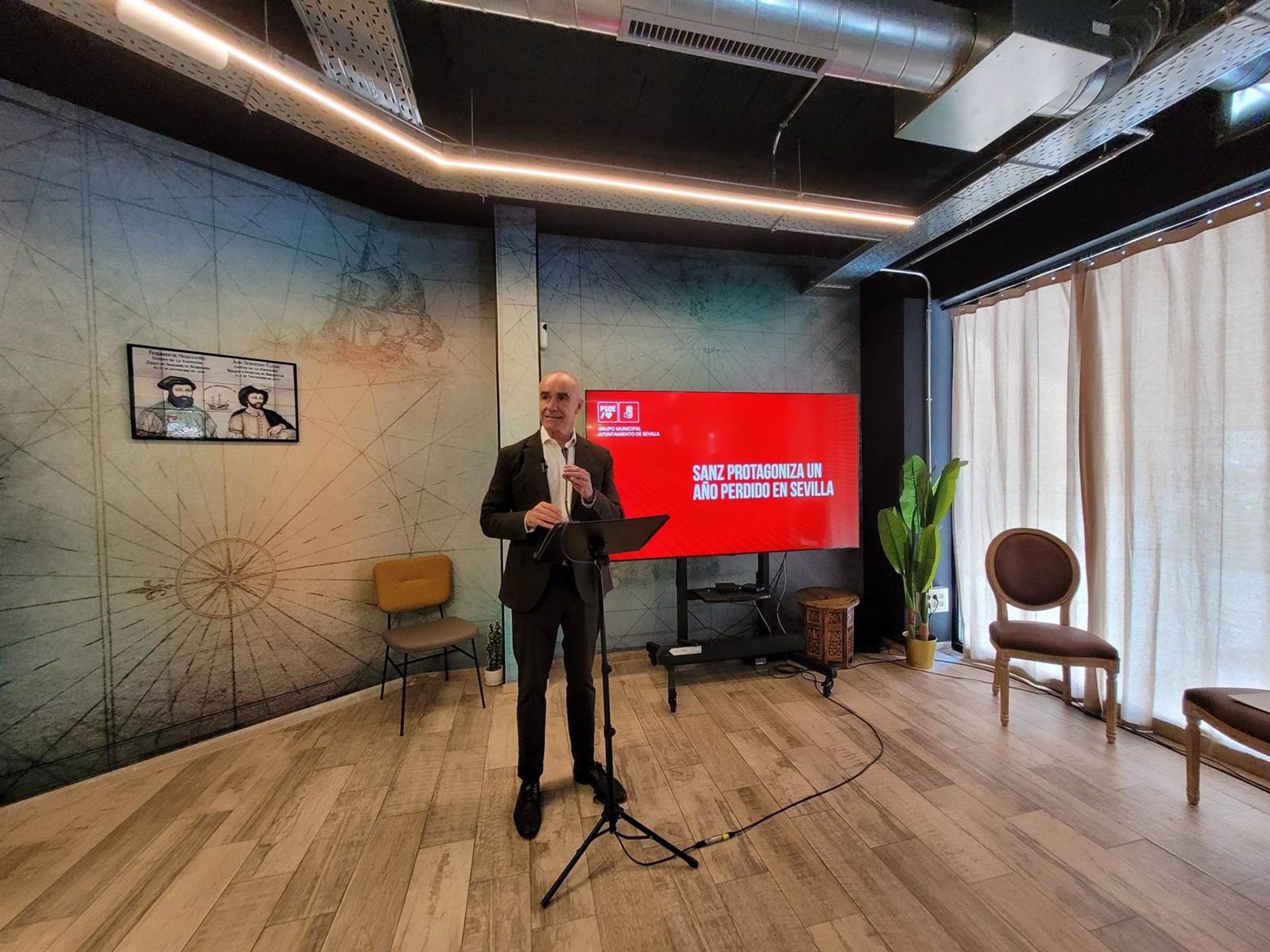 "Suspenso" de los socialistas al primer año de mandato del alcalde José Luis Sanz "Suspenso" de los socialistas al primer año de mandato del alcalde José Luis Sanz