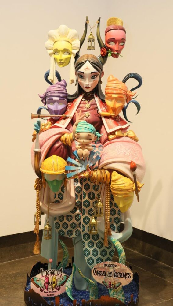 Ninot Indultat adulto 2024