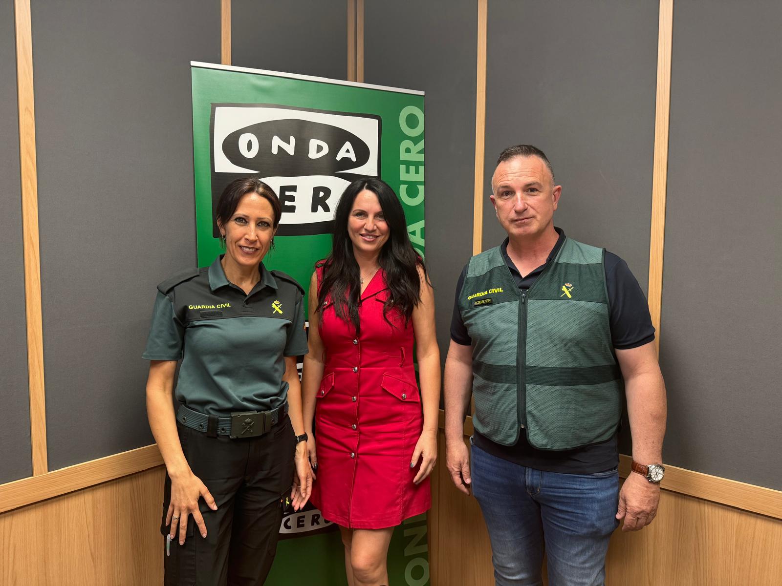 ¿Cómo es un negociador de la Guardia Civil? Te lo contamos en Más de uno Alicante ¿Cómo es un negociador de la Guardia Civil? Te lo contamos en Más de uno Alicante