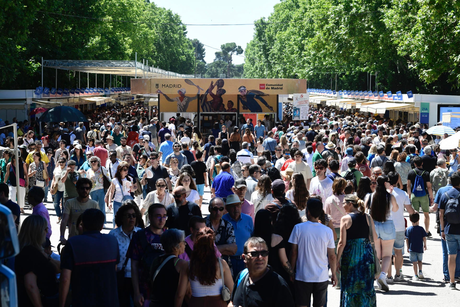 Un empleado de Wegow, despedido por participar en un ataque homófobo en la Feria del Libro Un empleado de Wegow, despedido por participar en un ataque homófobo en la Feria del Libro