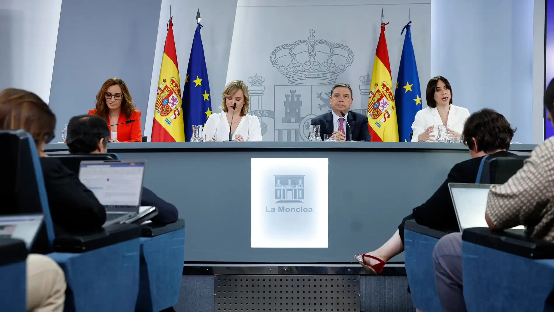 El Gobierno permite a Cataluña endeudarse por un importe máximo de 2.672 millones de euros