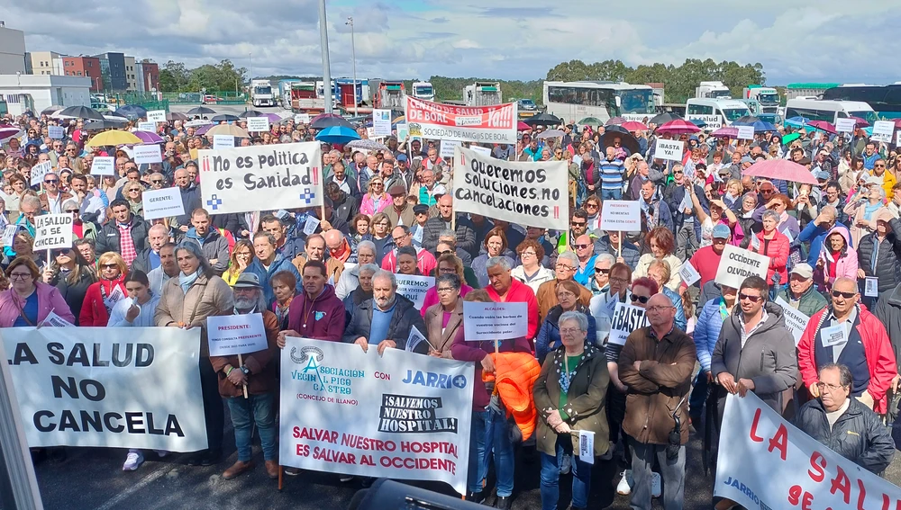 La Plataforma advierte que trasladara a Barbón las quejas sanitarias con una manifestación en Oviedo. La Plataforma advierte que trasladara a Barbón las quejas sanitarias con una manifestación en Oviedo.
