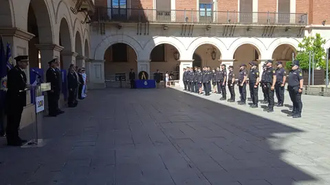 Acto del Día de las Víctimas del Terrorismo en la Policía Nacional celebrado esta mañana en la Plaza de San Juan POLICÍA NACIONAL