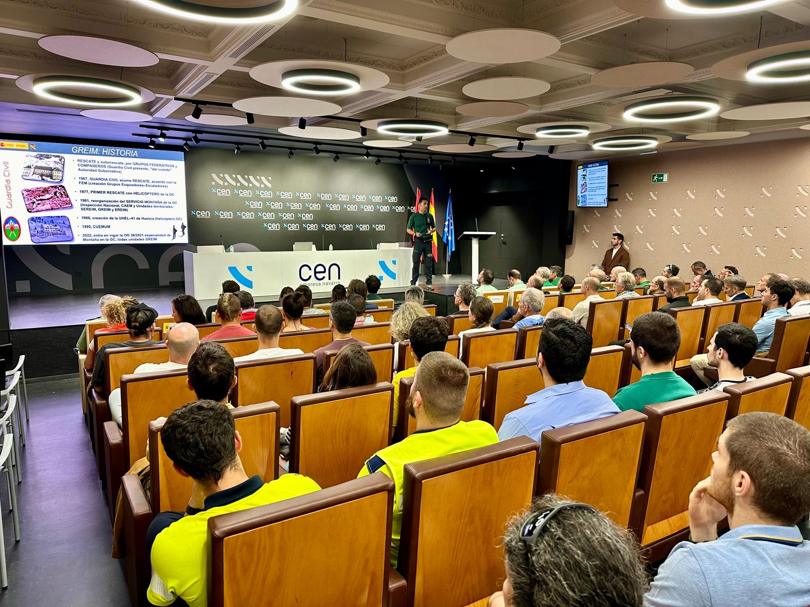 La Guardia Civil organiza una jornada de Seguridad en la Montaña La Guardia Civil organiza una jornada de Seguridad en la Montaña