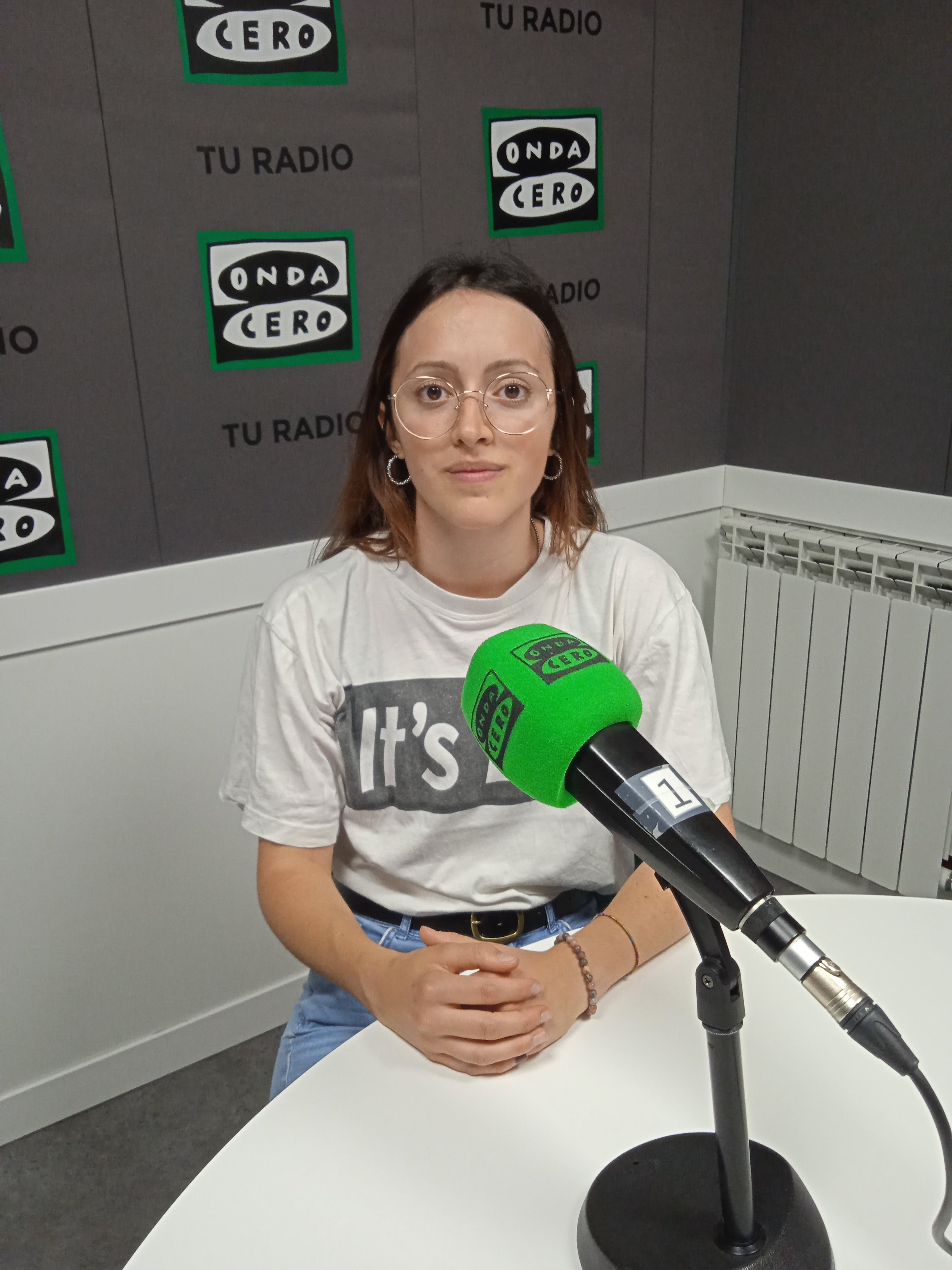 Yasmina Oliveros en la Cadena Yasmina Oliveros en la Cadena
