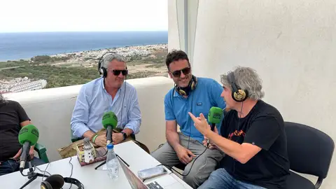 Juan de la Cruz, delegado de Salud de la Junta de Andalucía, en el Faro de Mojácar Juan de la Cruz, delegado de Salud de la Junta de Andalucía, en el Faro de Mojácar
