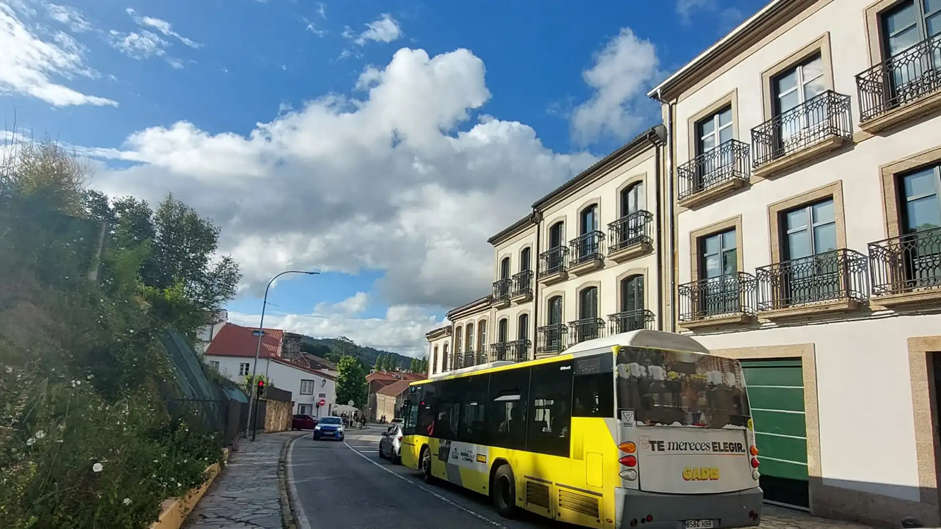 Las obras de reforma de la rua do Pombal comenzarán el 25 de junio y tendrán un plazo de ejecución de 8 meses Las obras de reforma de la rua do Pombal comenzarán el 25 de junio y tendrán un plazo de ejecución de 8 meses