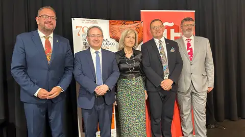 El Festival de Mérida se presenta en Nueva York e inaugura la exposición 'Theatrum Mundi' en el Instituto Cervantes El Festival de Mérida se presenta en Nueva York e inaugura la exposición 'Theatrum Mundi' en el Instituto Cervantes