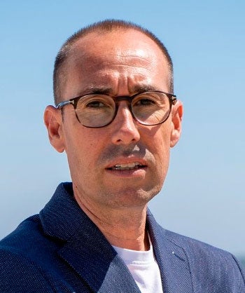 Óscar Portas: “La solución a la crisis pasa por la dimisión de Córdoba o porque llegue a un acuerdo para un gobierno estable con PSOE y GxF” Óscar Portas: “La solución a la crisis pasa por la dimisión de Córdoba o porque llegue a un acuerdo para un gobierno estable con PSOE y GxF”