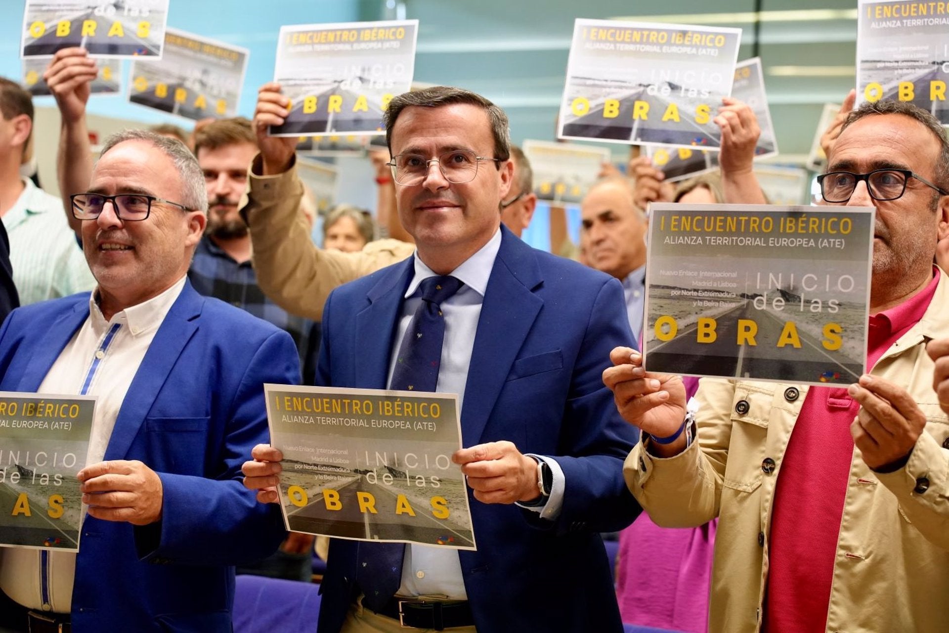 Gallardo califica la de Moraleja a Castelo Branco como "una autovía de oportunidad" Gallardo califica la de Moraleja a Castelo Branco como "una autovía de oportunidad"