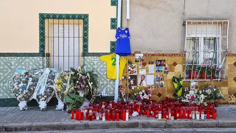 Homenaje vecinal a los jóvenes atropellados en Argamasilla de Alba. Homenaje vecinal a los jóvenes atropellados en Argamasilla de Alba.
