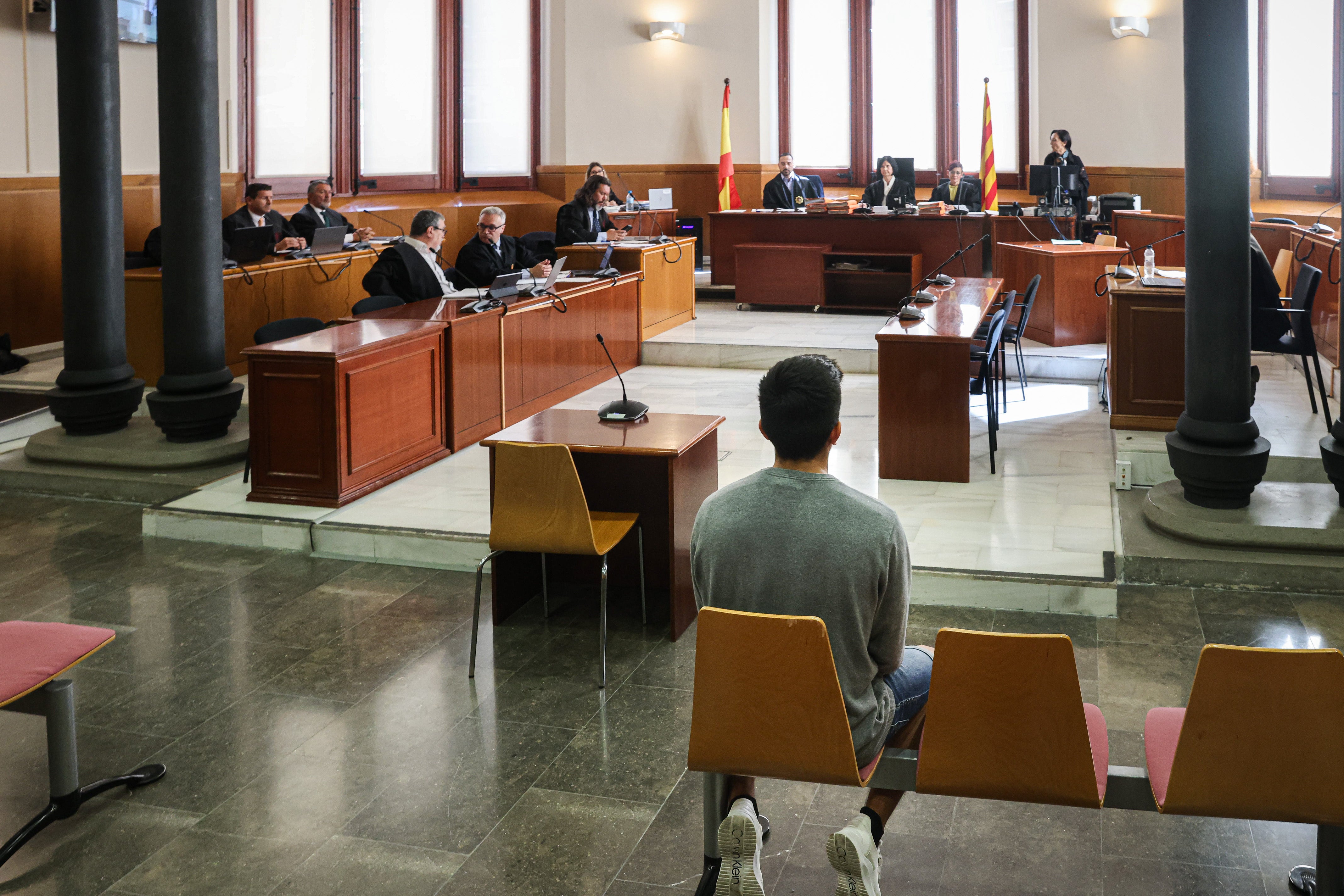 "Maldad brutal sin finalidad": así describe la fiscal la violación de Igualada en la última sesión del juicio "Maldad brutal sin finalidad": así describe la fiscal la violación de Igualada en la última sesión del juicio