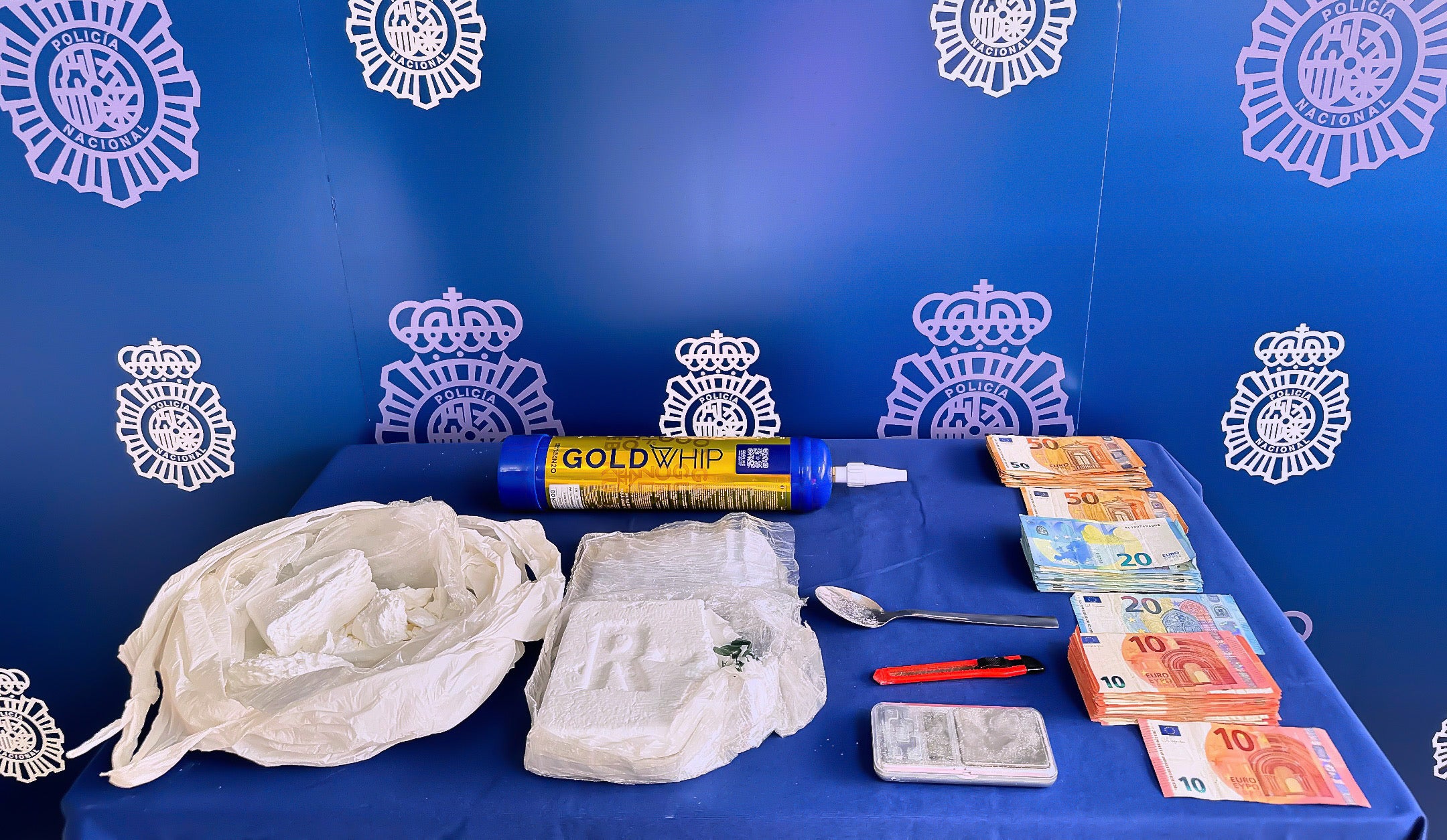 La Policía Nacional desmantela un importante punto de venta de cocaína en Almería La Policía Nacional desmantela un importante punto de venta de cocaína en Almería