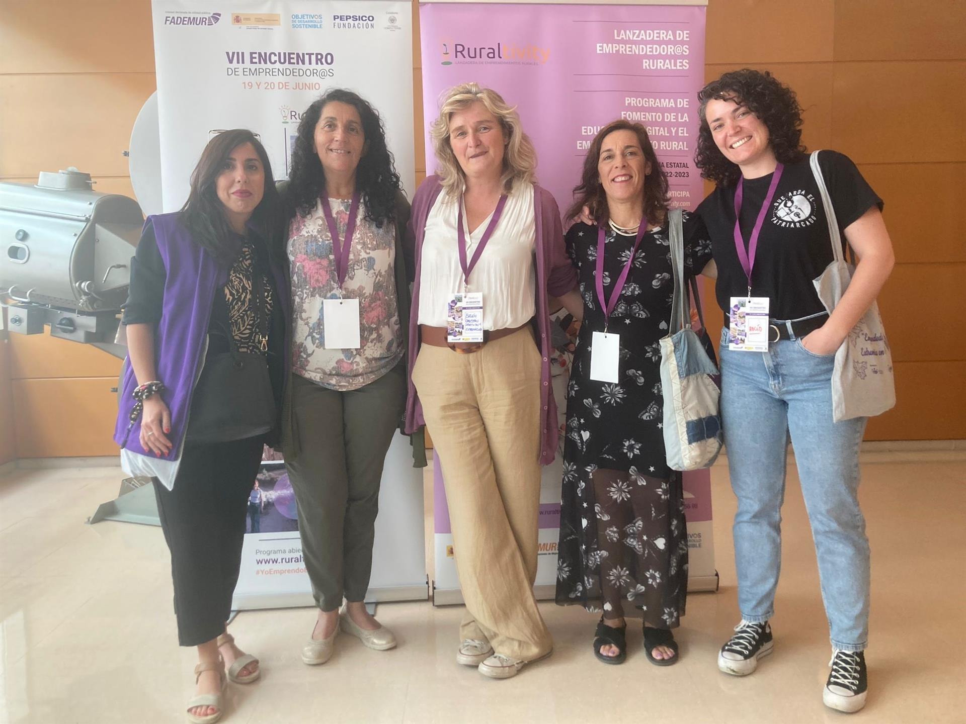 Una delegación de Fademur Extremadura participaba este jueves en Madrid en la séptima edición de 'Ruraltivity' Una delegación de Fademur Extremadura participaba este jueves en Madrid en la séptima edición de 'Ruraltivity'
