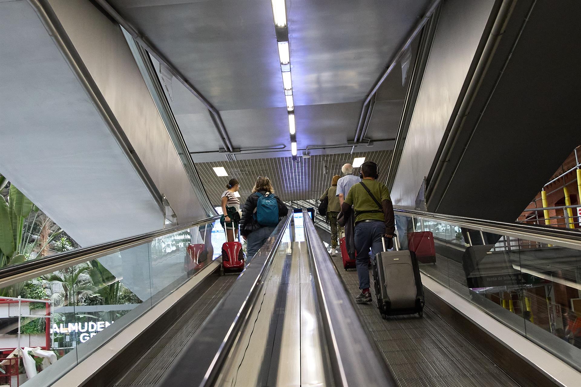 Las pernoctaciones hoteleras en la Comunitat aumentan un 14,03% en mayo Las pernoctaciones hoteleras en la Comunitat aumentan un 14,03% en mayo