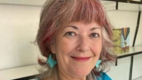 Carmen Ni&ntilde;o. Escritora.