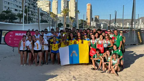 Benidorm volverá a ser por tres años más, la sede del Autonómico de Selecciones del Tenis Playa Benidorm volverá a ser por tres años más, la sede del Autonómico de Selecciones del Tenis Playa