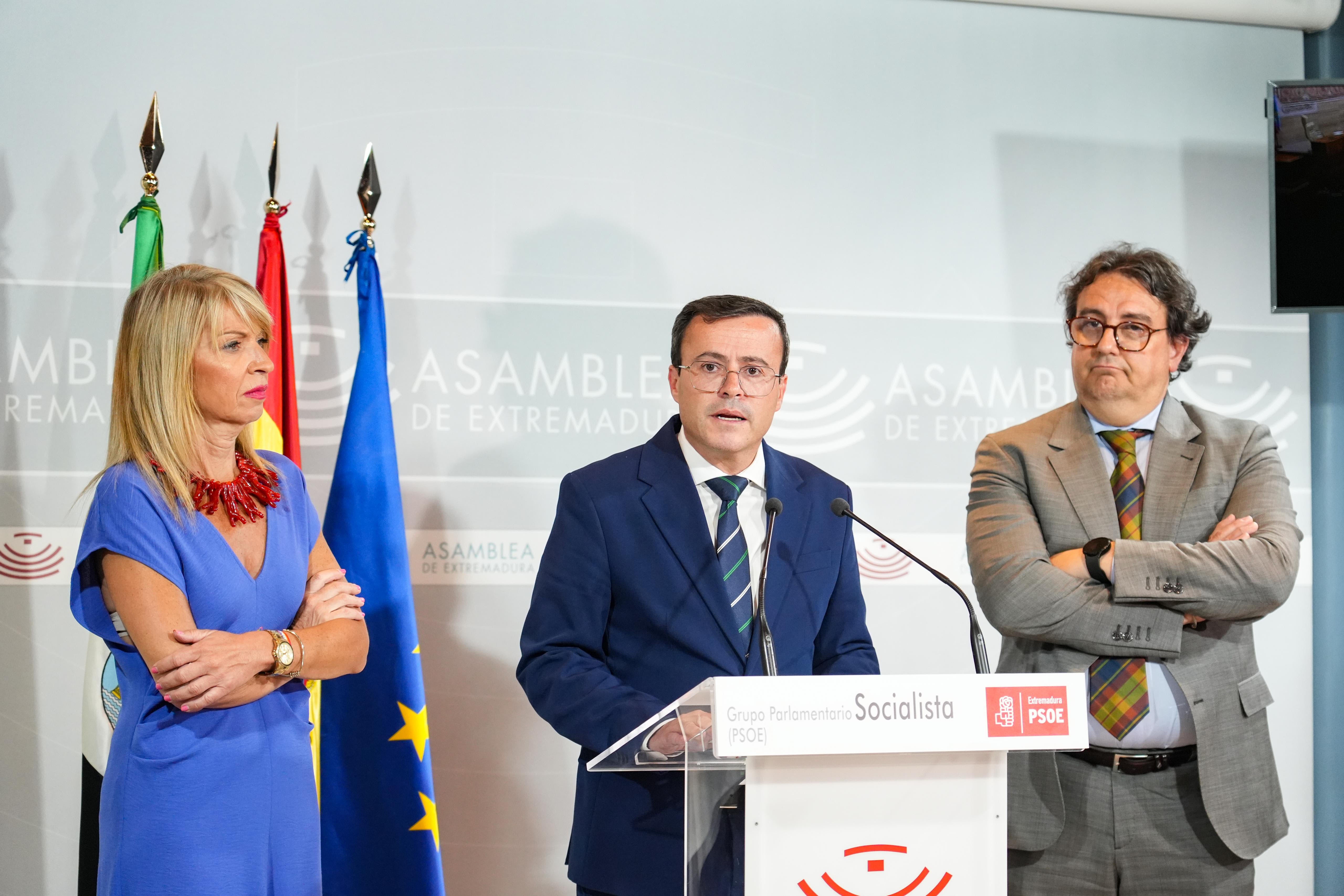 Gallardo define el discurso de Guardiola como política de escaparate y mentiras y como una obra teatral Gallardo define el discurso de Guardiola como política de escaparate y mentiras y como una obra teatral