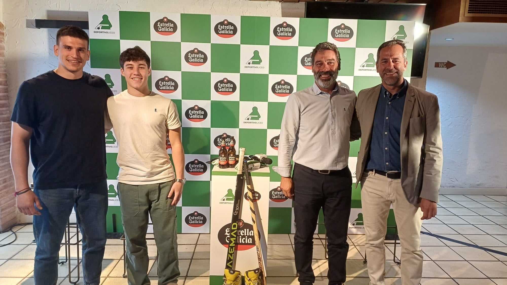 El Liceo más "koruño" se refuerza con Jacobo Copa y Martín Rodríguez Garaboa y negociará un nuevo convenio con el Deportivo El Liceo más "koruño" se refuerza con Jacobo Copa y Martín Rodríguez Garaboa y negociará un nuevo convenio con el Deportivo