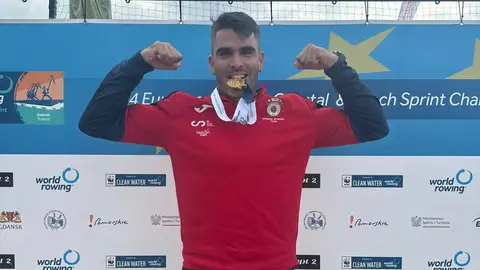 Adrián Miramón, oro en el Europeo de Beach Sprint Adrián Miramón, oro en el Europeo de Beach Sprint