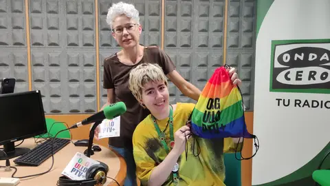 Nee Barros y Mercedes Fernández - Orgullo PTV Nee Barros Mercedes Fernández, de Orgullo PTV, visitan el estudio de Onda Cero