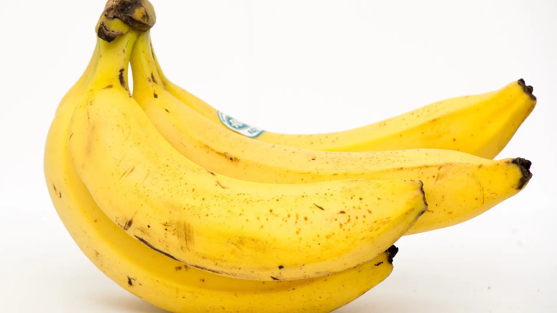 Así duran los plátanos durante más tiempo: el truco para que no se pongan negros 