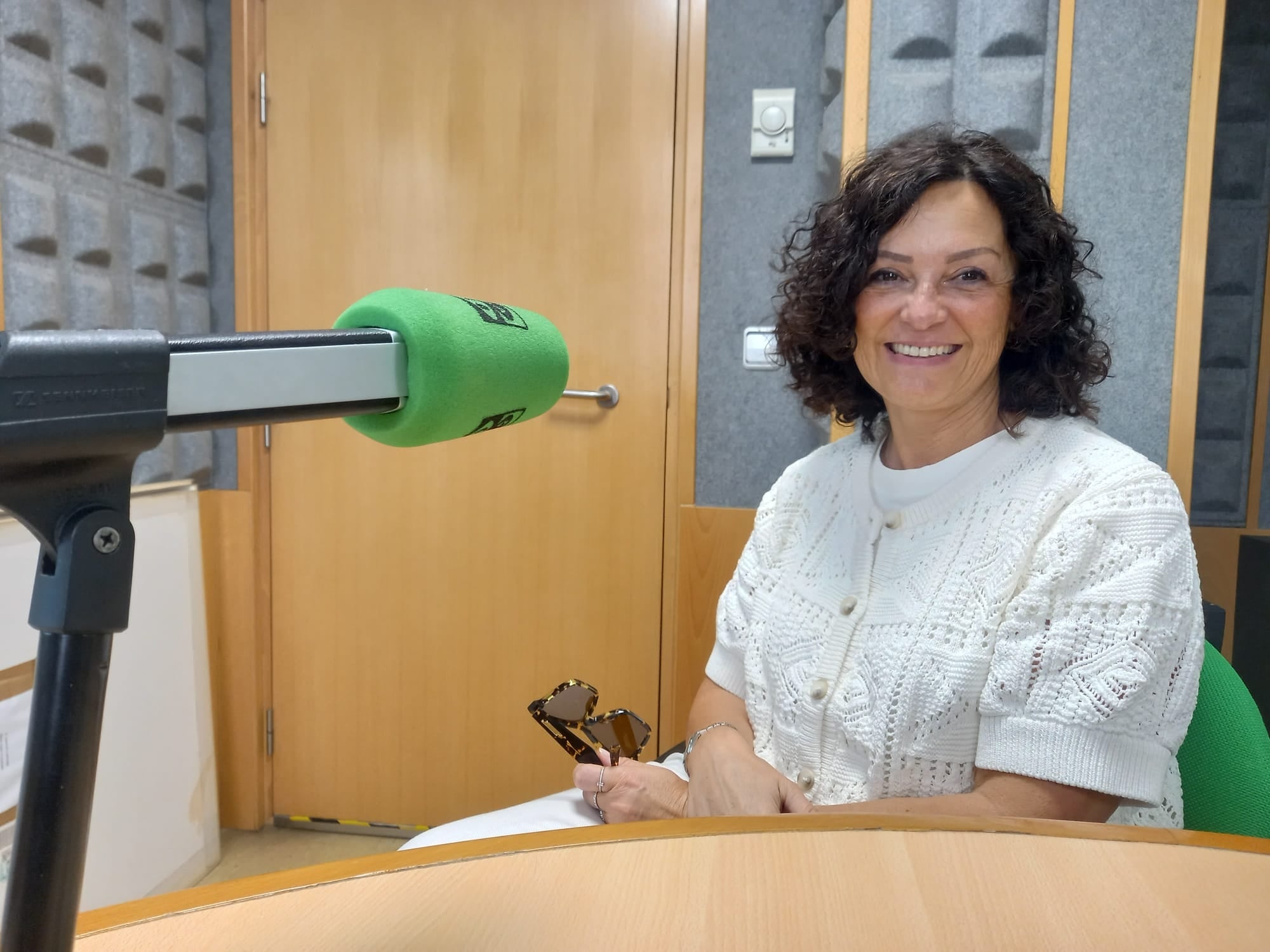 Marta Blanco: “La ayuda a domicilio de Galáurea es para todas las personas que lo necesiten, al margen de su edad o dependencia" Marta Blanco: “La ayuda a domicilio de Galáurea es para todas las personas que lo necesiten, al margen de su edad o dependencia"