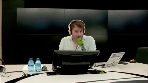 El monólogo de las ocho: "A pesar de la insistencia de Susanna Griso, no había manera de que Elma Saiz respondiera" El monólogo de las ocho: "A pesar de la insistencia de Susanna Griso, no había manera de que Elma Saiz respondiera"