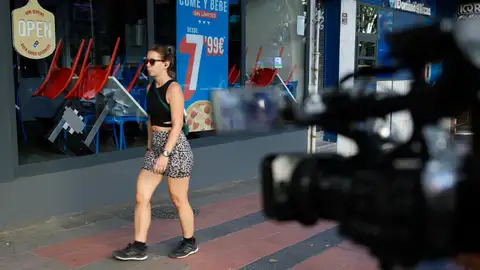 Herido un joven de 21 años tras recibir un disparo en la espalda en una pizzería de Madrid Herido un joven de 21 años tras recibir un disparo en la espalda en una pizzería de Madrid