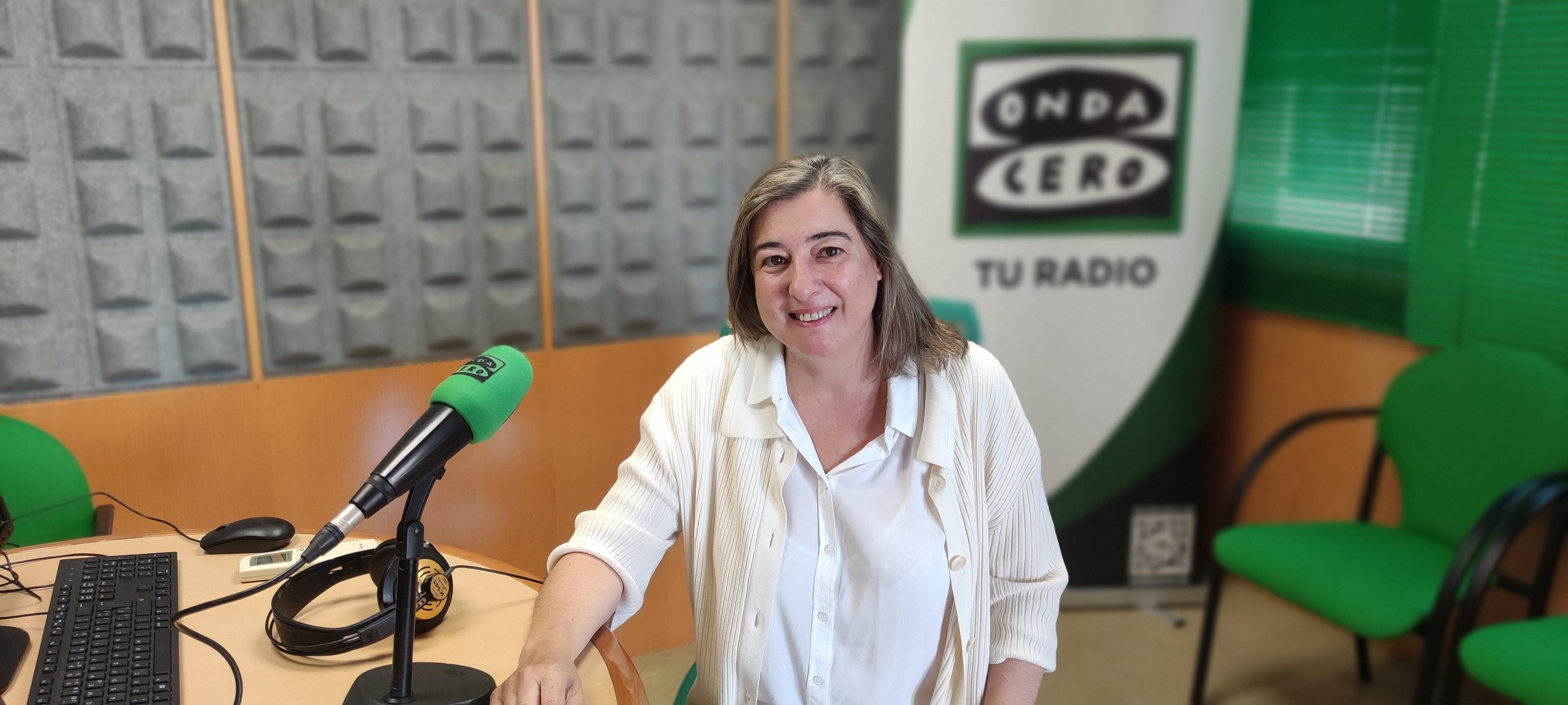 Mónica Gómez-Lor: “En nuestra óptica ofrecemos acompañamiento y soluciones para cada etapa de la vida” Mónica Gómez-Lor: “En nuestra óptica ofrecemos acompañamiento y soluciones para cada etapa de la vida”