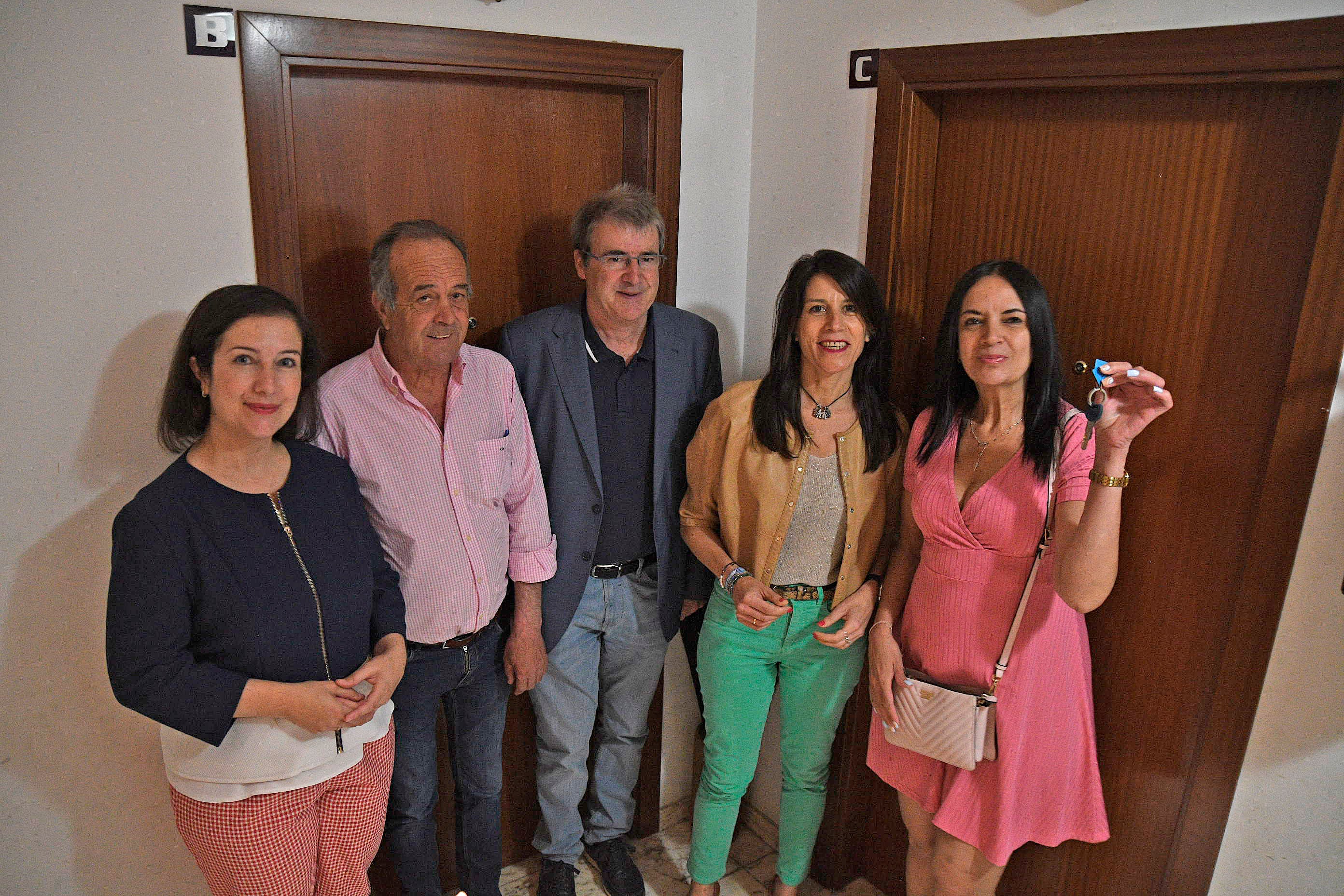 A Xunta fai entrega de duas viviendas de promoción pública no Carballiño A Xunta fai entrega de duas viviendas de promoción pública no Carballiño