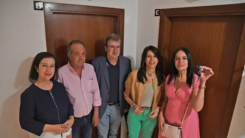 A Xunta fai entrega de duas viviendas de promoción pública no Carballiño A Xunta fai entrega de duas viviendas de promoción pública no Carballiño